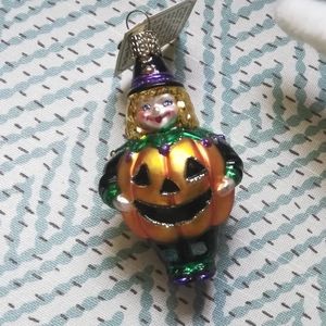 Glass Halloween ornament: Girl pumpkin!